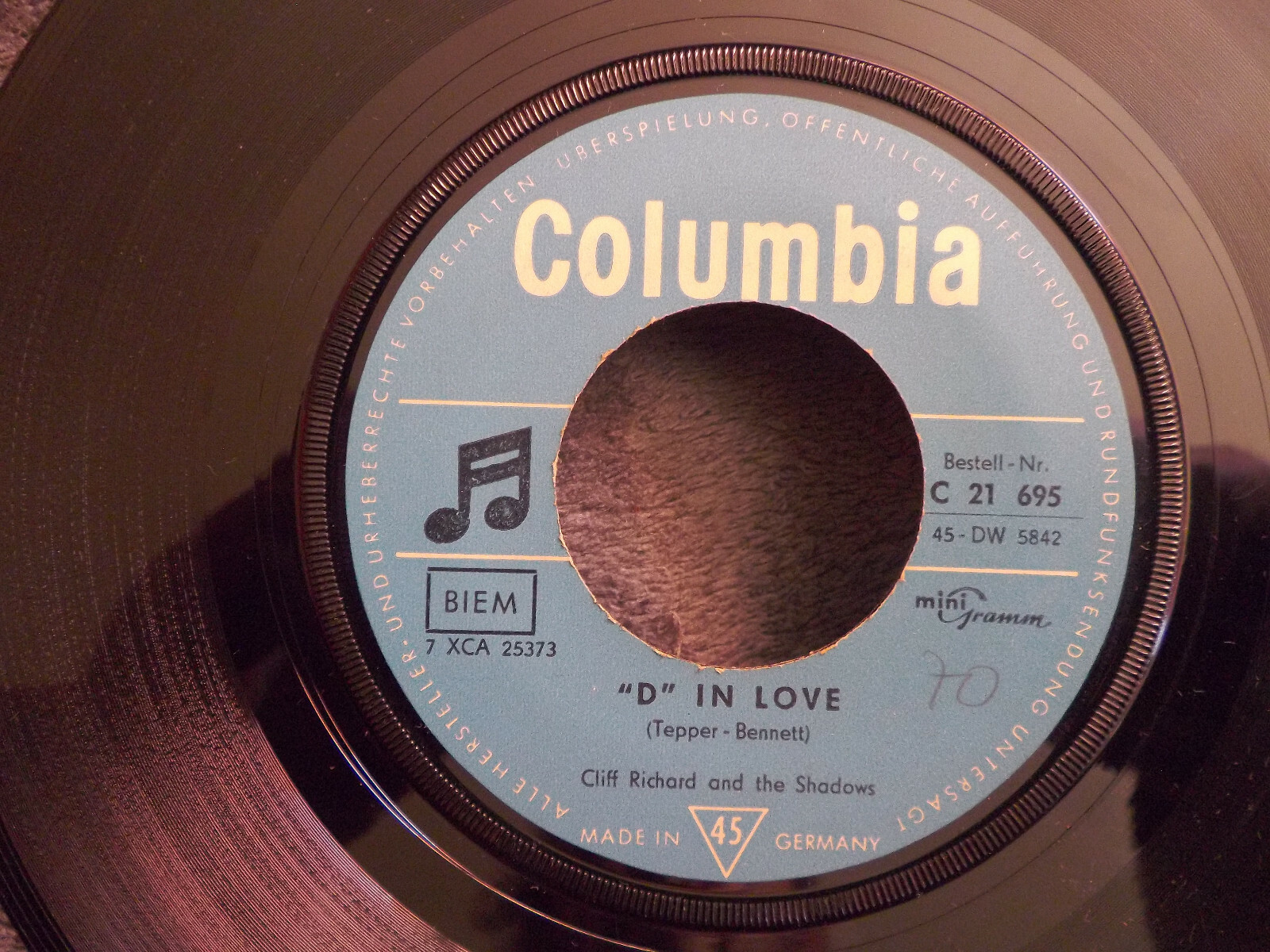 Cliff Richard – I love you / " D " in love (7″-Single), Bild 2