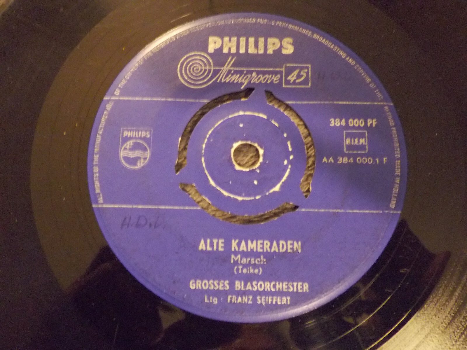 Grosses Blasorchester – Alte Kameraden / Florentiner Marsch (Philips Records, 384 000 PF)