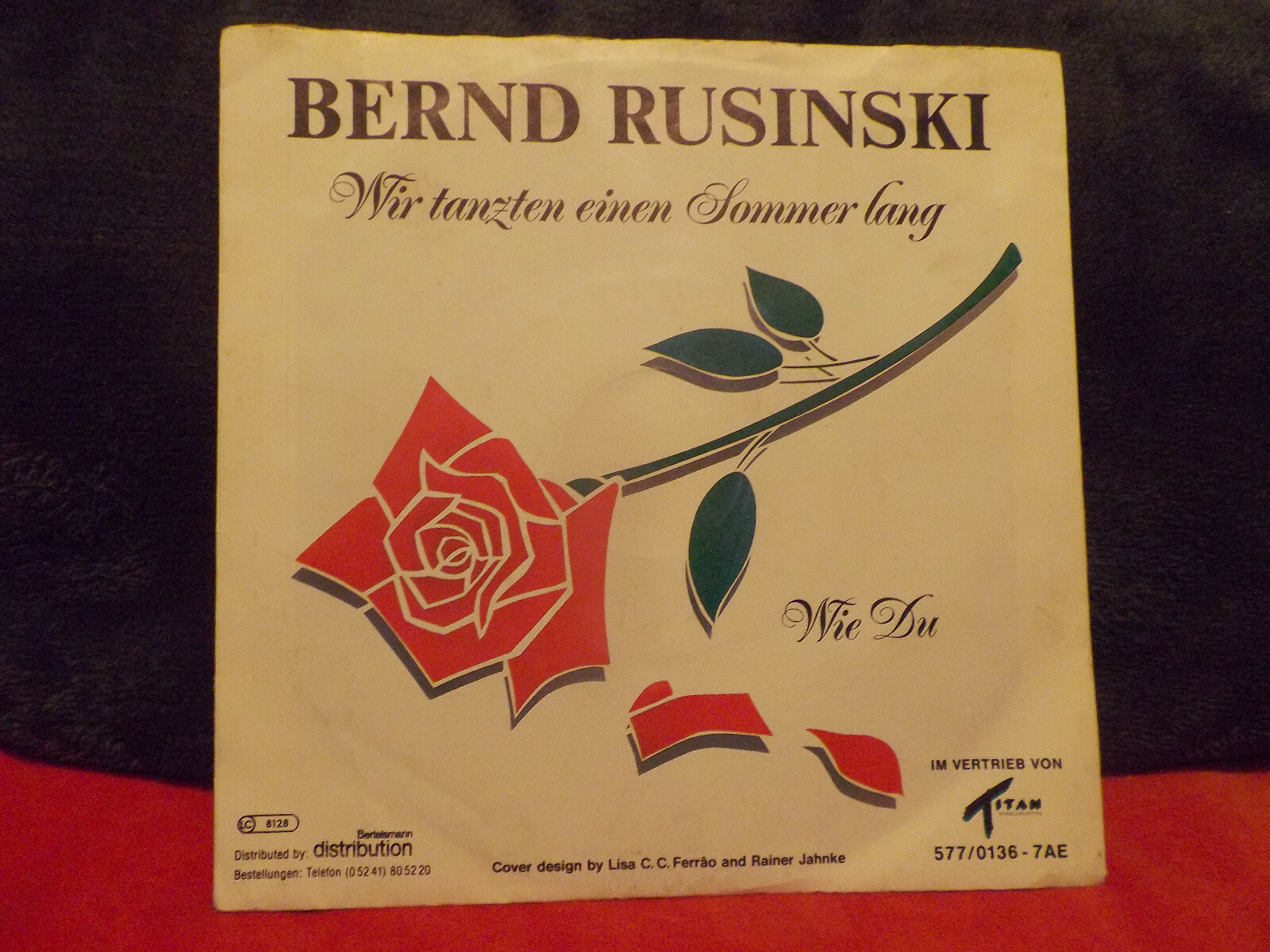 Bernd Rusinski – Wir tanzten einen Sommer lang / Wie du (Single, Titan Records 577/0136-7), Bild 2