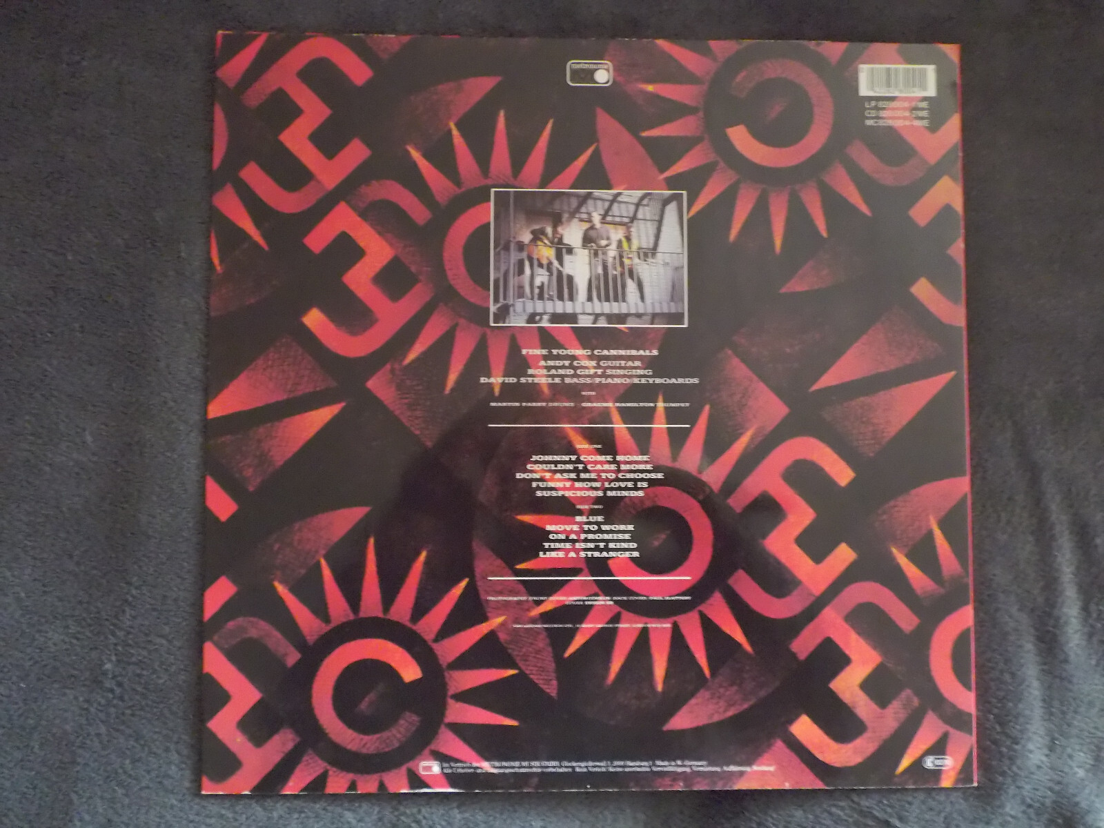 Fine Young Cannibals – Fine Young Cannibals (Metronome Records, 828 004-1), Bild 2